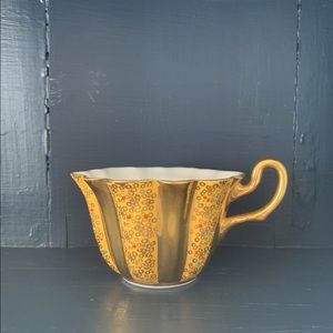 Vintage Gold Dainty English Tea Cup Royal Stuart